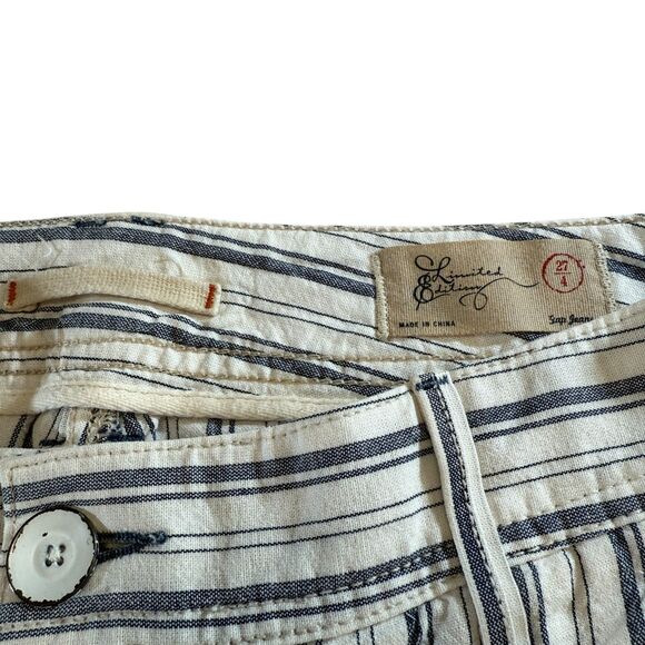 EUC GAP Limited Edition Low Rise Cotton Shorts  Blue & White Stripes (Size 27/5) - Picture 4 of 8